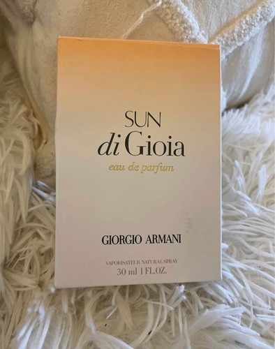 Giorgio Armani “SUN” Di Gioia Discontinued Eau De Parfum 1fl oz Brand New!!!