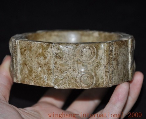 Liangzhu culture Old Jade carved sacrifice Mysterious totem circular ring statue