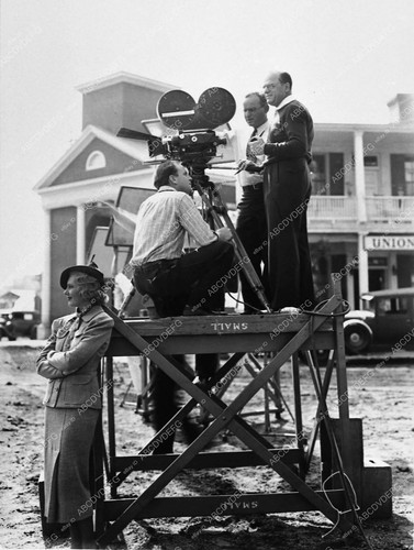 COPENHAGEN STUDIOS 2949 12 Jean Arthur behind the scenes Columbia Studios 2949 12 2949 12