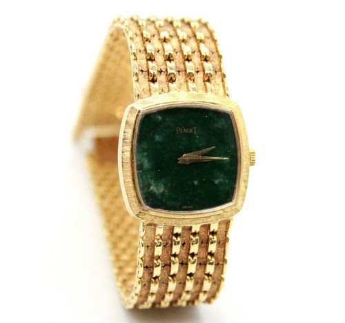 VINTAGE PIAGET 18K YELLOW G QUARTZ 23MM GREEN JADE DIAL WRIST WATCH 7"