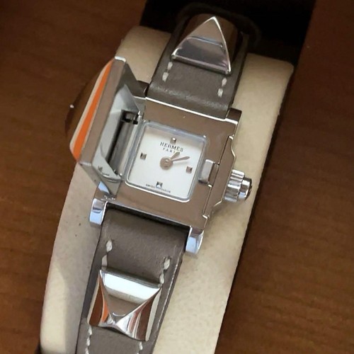 HERMÈS Orologio HERMES Medor Mini Quarzo ME2.110