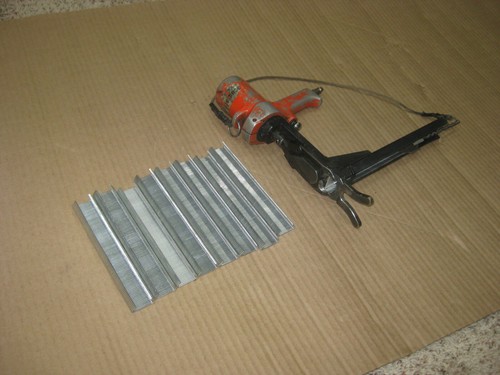 Sofragraf Pneumatic Air Hog Ring   D Rings 1 1 4" Ringer Tool HR30   Works Good