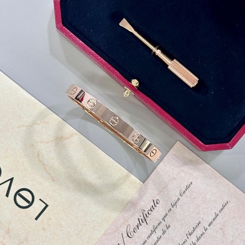 Bracciale Cartier Love in oro rosa misura 16 con scatola e documenti B6067416