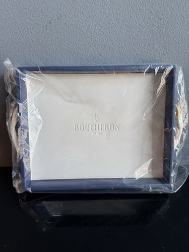 NUOVO BOUCHERON Paris vassoio portagioie ecopelle blu navy manici oro 10" x 8"