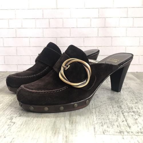 Stuart Weitzman taglia 8 zoccoli mules scamosciati marroni tacco fibbia borchie Y2K