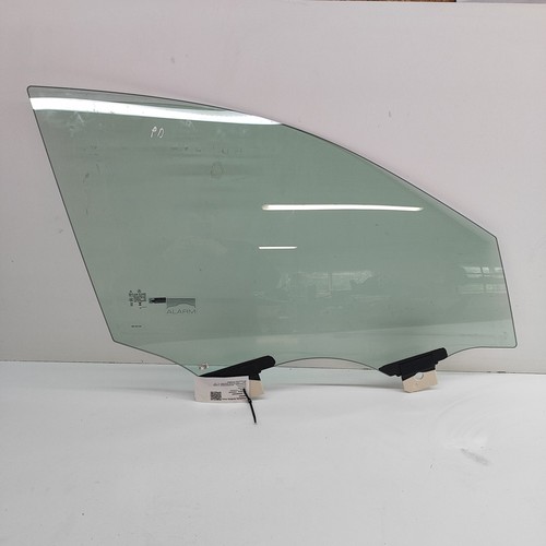 MERCEDES BENZ C S206 Front Right Door Window A2067251800 2024 30455457
