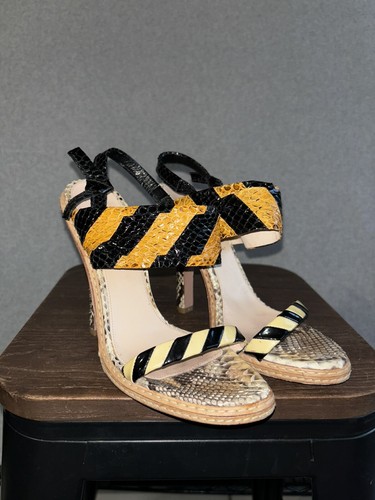 Sandali con cinturino PRADA multicolore in pelle di pitone stampa animalier  taglia 38