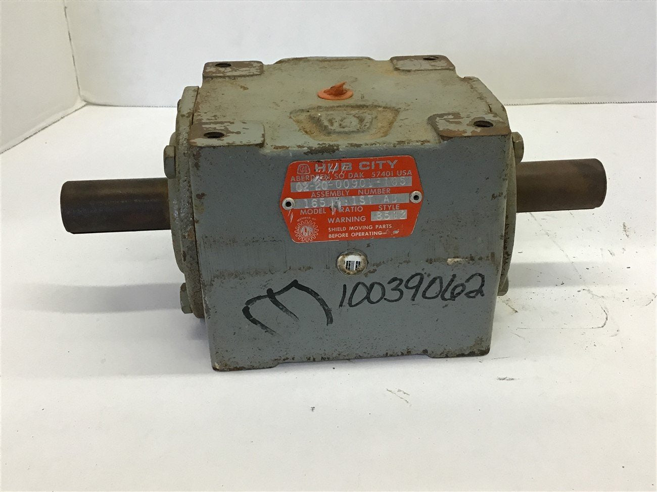 BME BEARINGS AND SURPLUS Hub City 02 20 00901 165 Gear Reducer 1:1 Ratio Model 165 Style AB