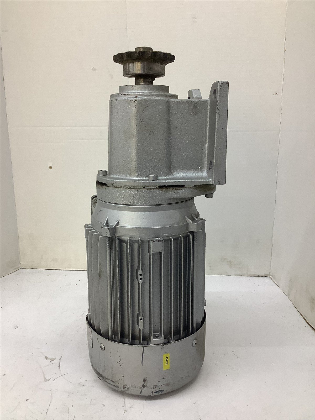 BME BEARINGS AND SURPLUS ANTRIEBSTECHNIK CARL REHFUSS ALBSTADT TYPSR 665L 80L 4 AC Motor