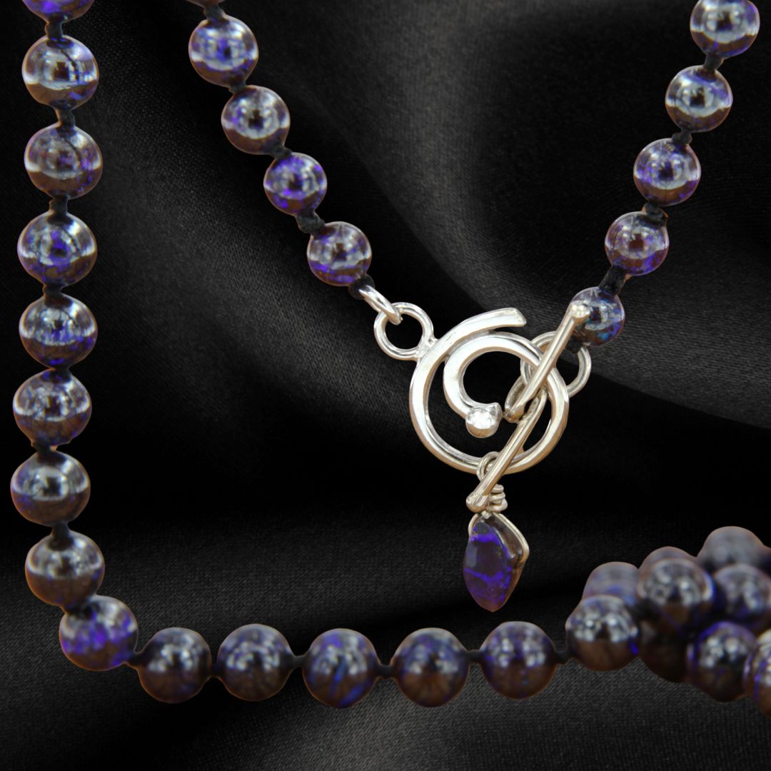 VELESKA Stella Necklace