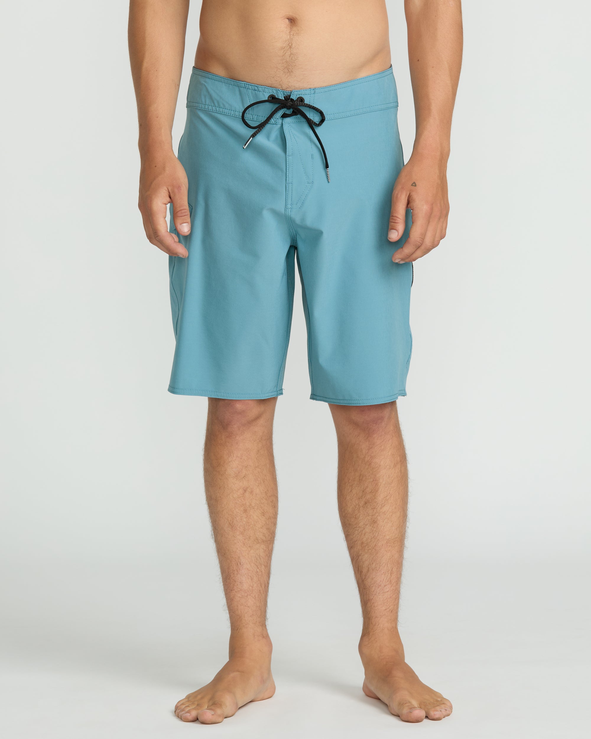 VOLCOM Men's Lido Solid Mod