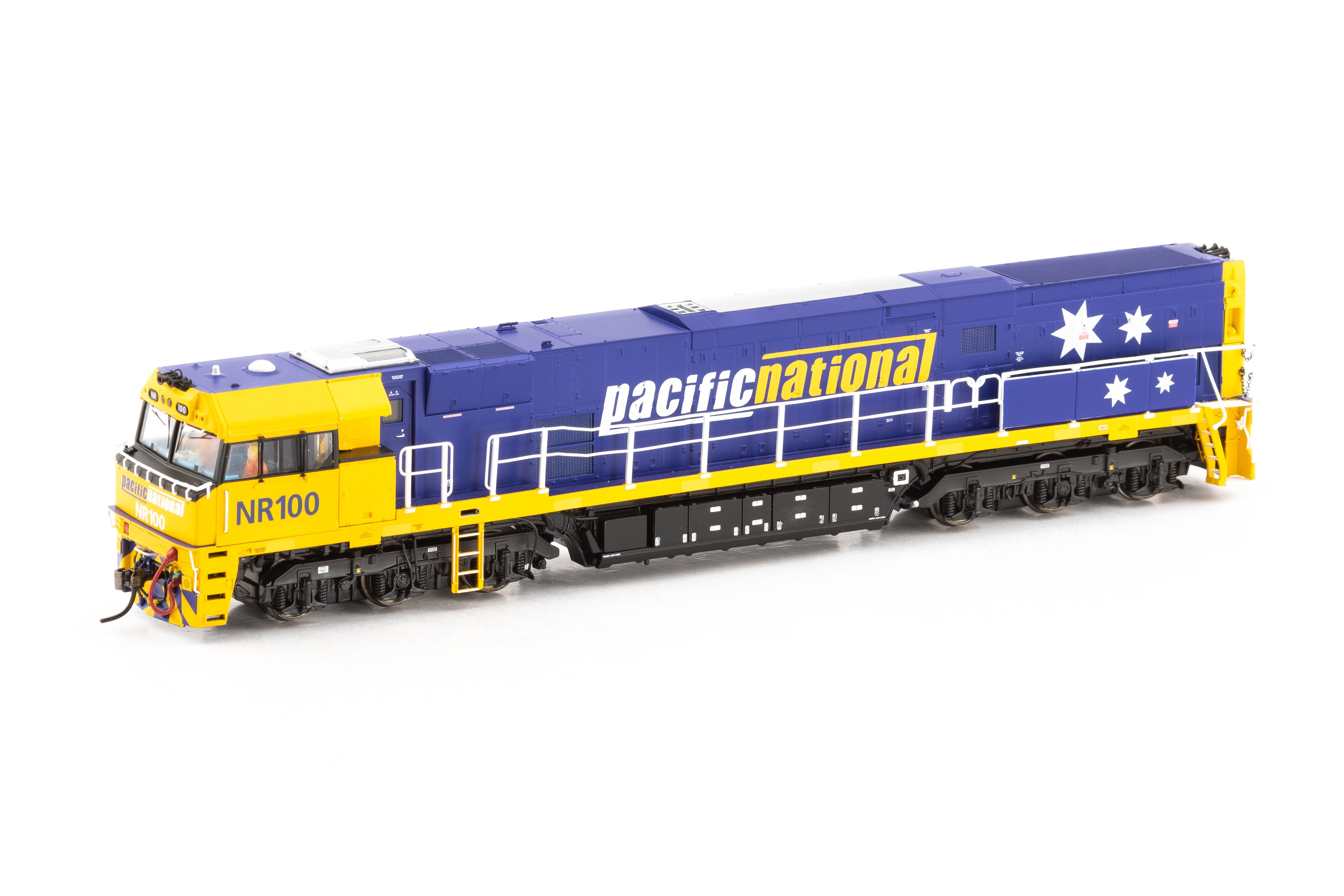 AUSCISION MODELS NR Class locomotive NR100 Pacific National 4 Stars (NR 39) HO Scale