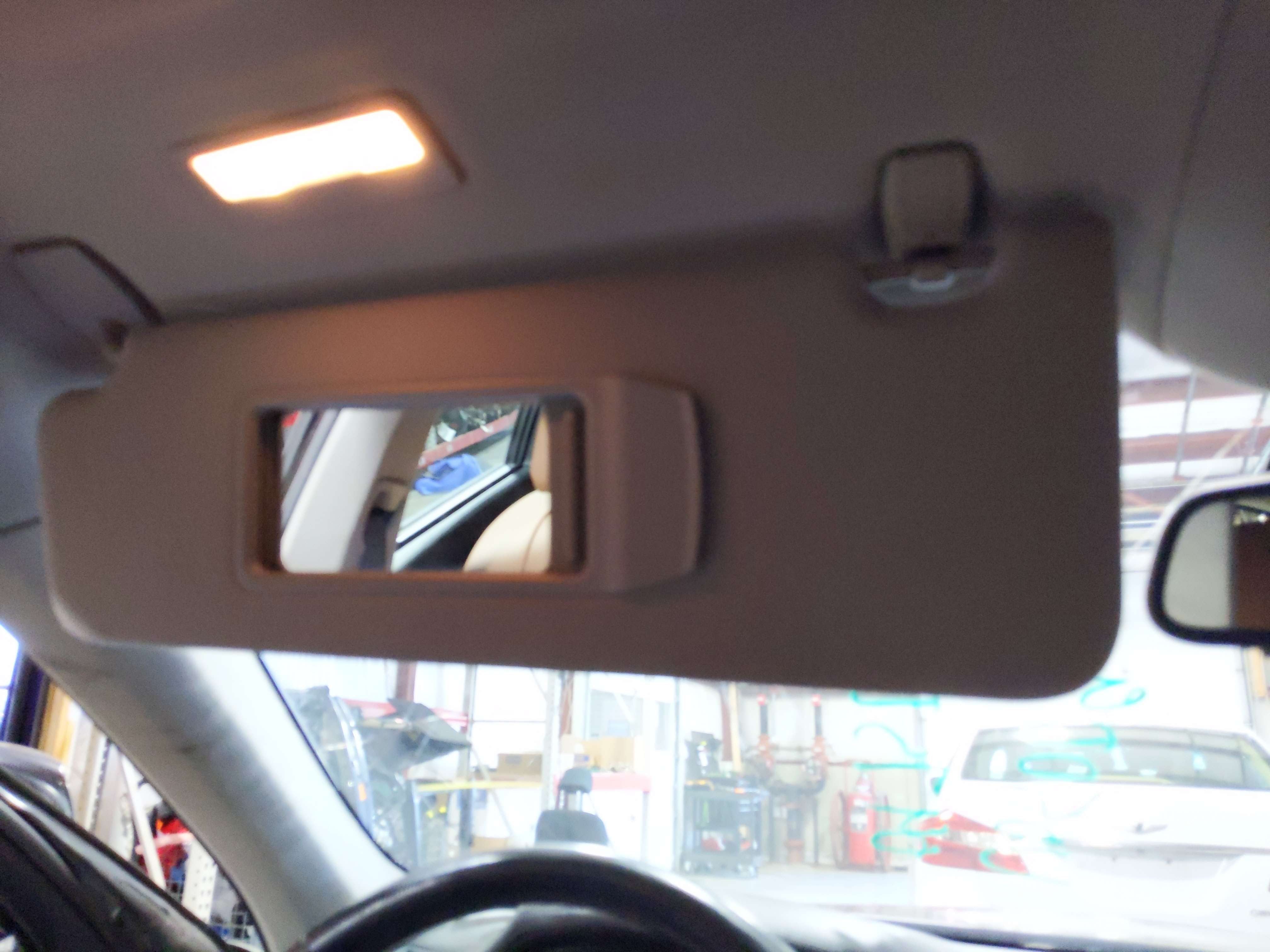 URG_EE23 INTERIOR SUN VISORS 740i 740il 750 HYBRID 750i 750il 760li 07 15 Left   NW620973