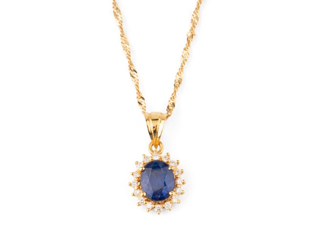 CASTAFIORE Collier et pendentif Marguerite en or jaune  saphir et diamants