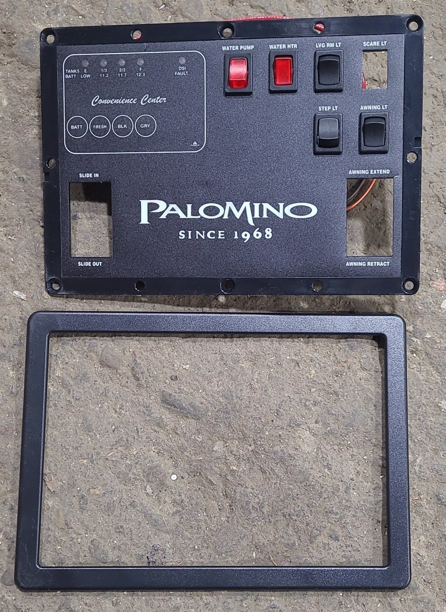 YOUNG FARTS RV PARTS Palomino Convenience Command Center Slide Out/ Awning/ Tank Monitor (AT MSP 049 / 131600)