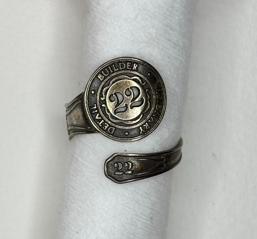 Alex and Ani Number 22 Spoon Ring   Builder Detail Visionary   Authentic ring