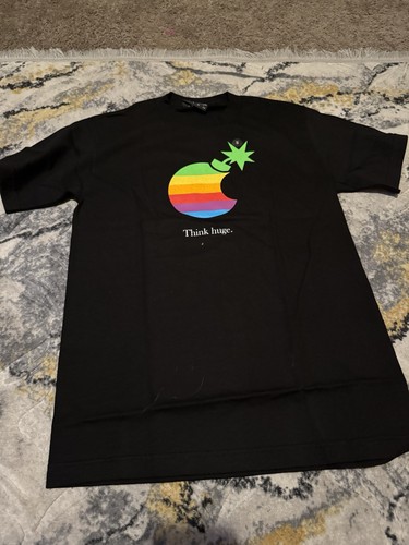 PALACE NWT The Hundreds Apple Logo T Shirt Small Black Think Huge Adam Bomb Graphic