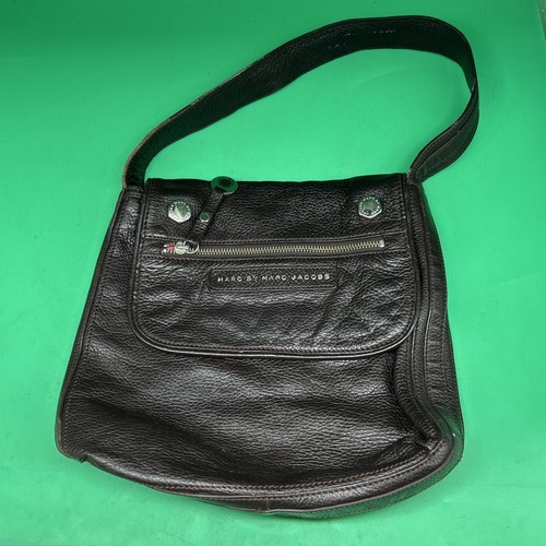 AWAY Marc by Marc Jacobs classic Brown Leather Purse Shoulder Bag 11”