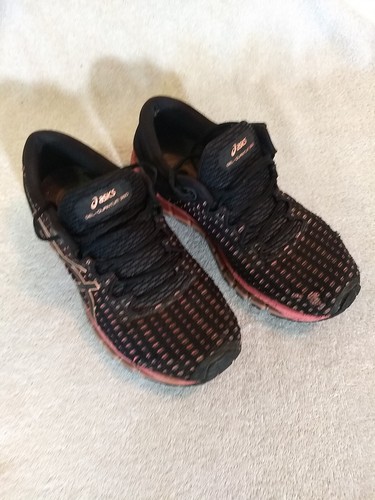 ASICS (WMNS) Gel Quantum 360 Black Running Shoes  Size: 8.5 MT2+3