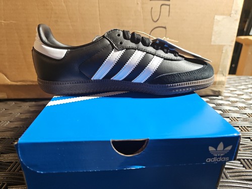 Onitsuka Tiger & Adidas Sneaker
