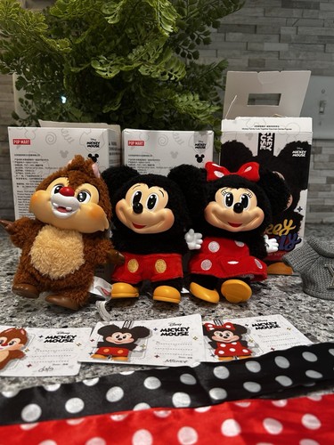 LOUIS VUITTON（LV） Pop Mart Disney Family Topolino  Minnie & Dale aperto con maglione Louis Vuitton