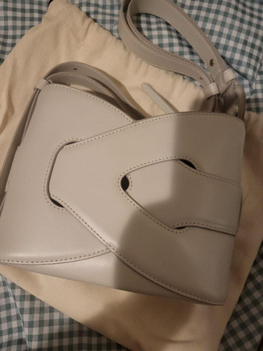POLÈNE Nodde Edition Borsa a tracolla liscia in gesso con borsa portaoggetti