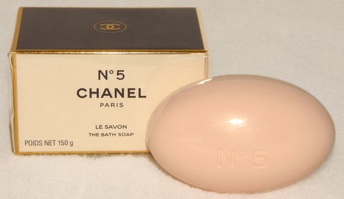 CHANEL N°5   The Bath Soap   PERFUME SCENTED   5.3 oz   150g *BRAND NEW in BOX!