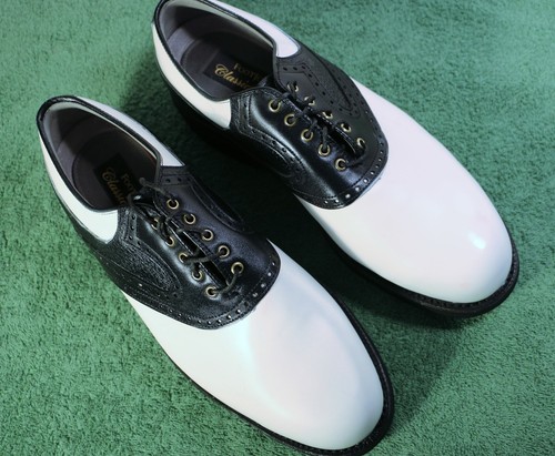 “NEW” Mens FootJoy Classics Tour 10 D Medium Style 51433 White Black Golf Shoes