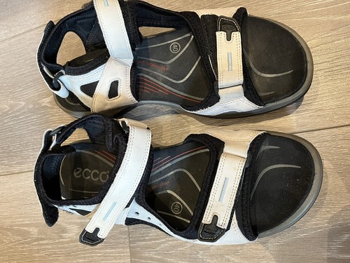 ECCO SPORT Ecco Yucatan Sandals Womens Size 40 US 9 9.5 Sports Hiking Outdoor Beige Leather