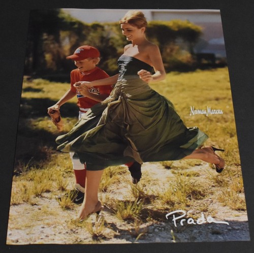 2004 Stampa Pubblicità Sexy Tacchi Gambe Lunghe Moda Donna Bionda Femminile Prada Abito A T