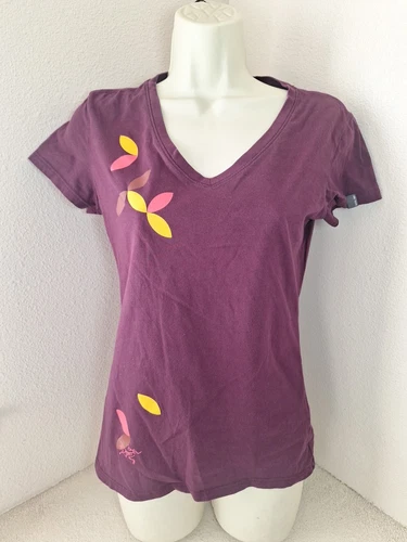 ARC'TERYX Arcteryx Top Womens Small V Neck Burgundy Short Sleeve Outdoor Leaves Logo