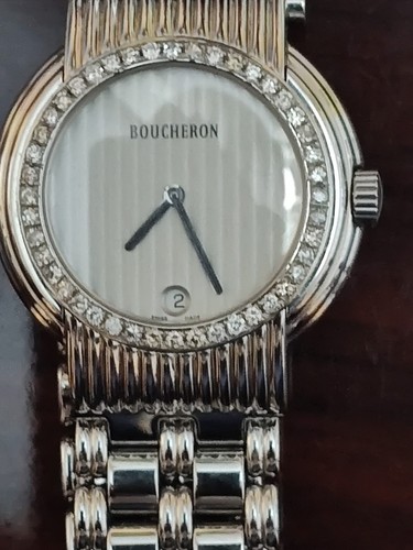 Diamond Boucheron Solis bezel unisex