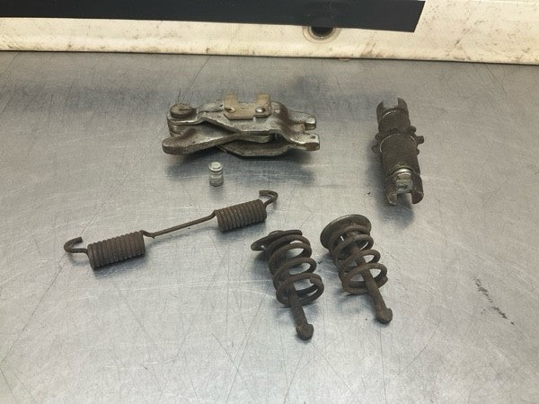 ON POINT PARTS INC 2008 Infiniti V36 G37 Passenger Emergency Parking Brake Hardware Oem 22Bd8Gi