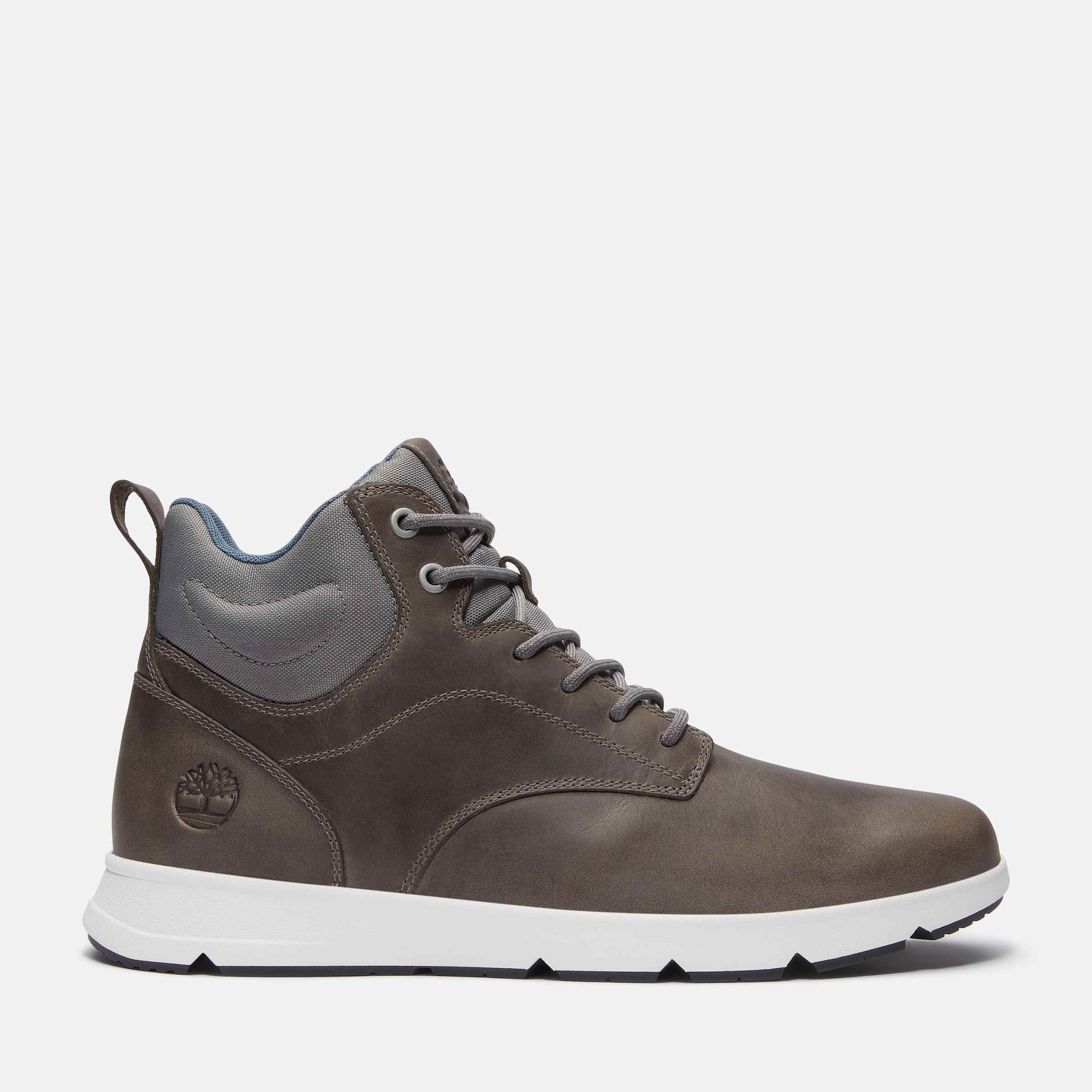 2582 Men's Parker Street Mid Lace Up Sneaker