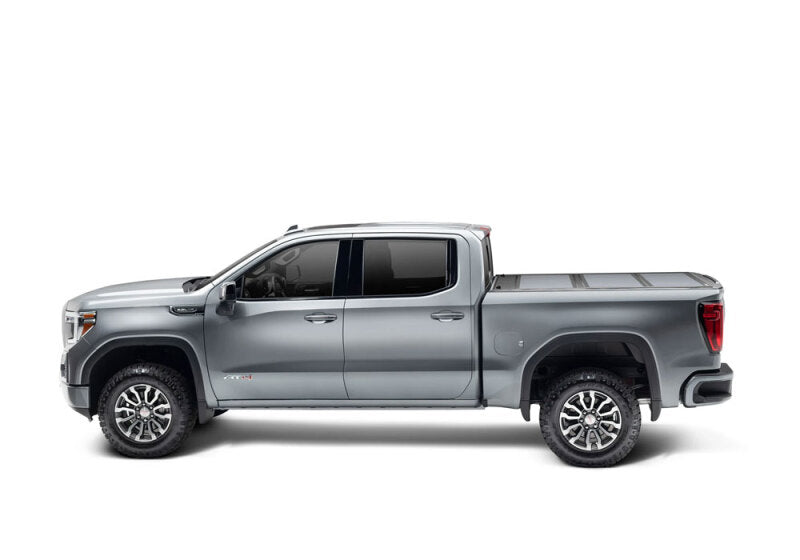 UnderCover 14 18 Chevy/GMC Silverado/Sierra 78in Fusion Bed Cover   Silver Ice