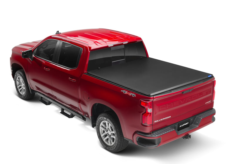 Lund 07 13 Chevy Silverado 1500 Fleetside (5.8ft. Bed) Hard Fold Tonneau Cover   Black
