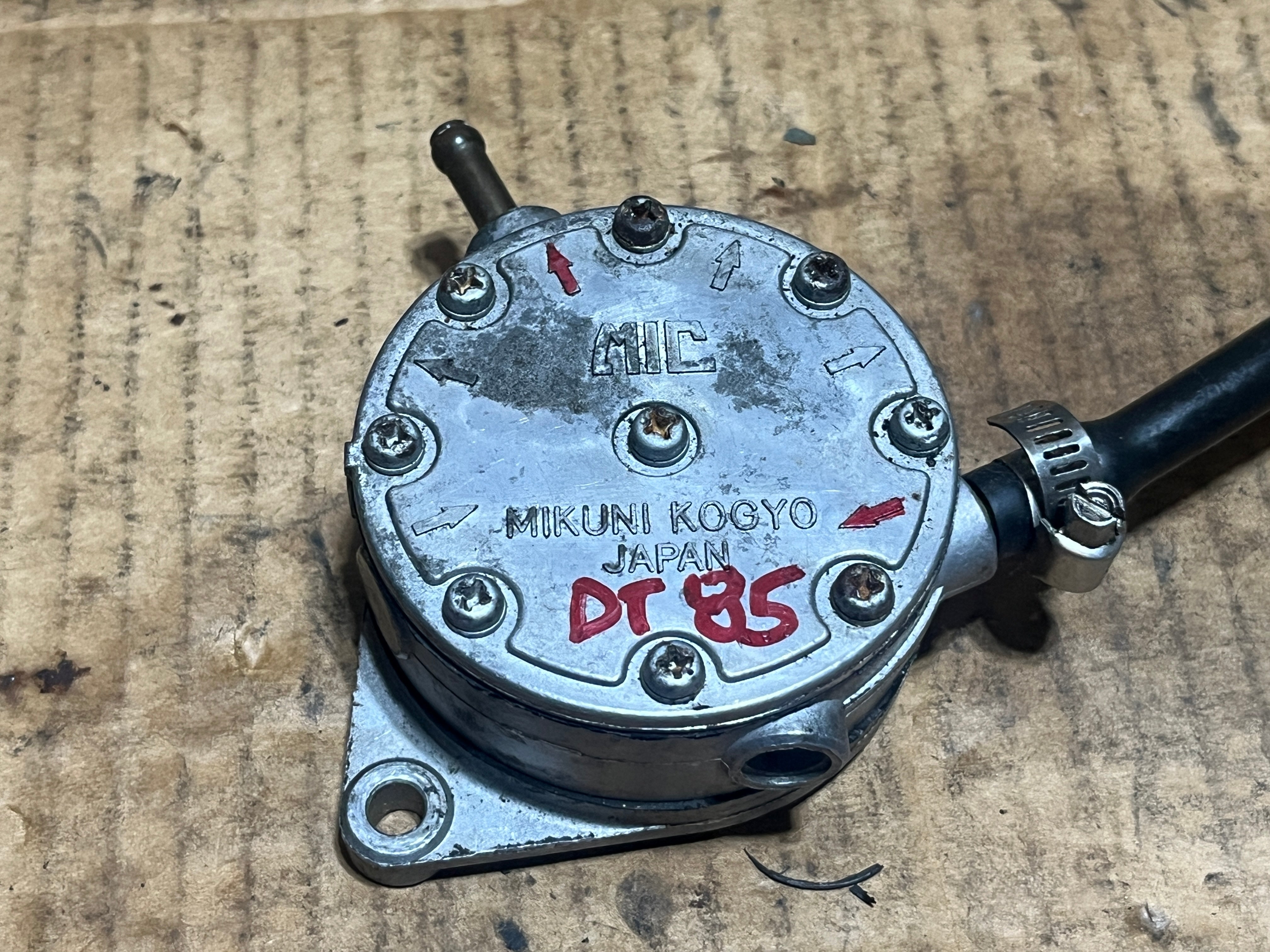 MARINE PARTS GALORE OFFICIAL STORE DT 85 75 hp Suzuki 15100 95512 fuel pump TWO STROKE 1983 1987