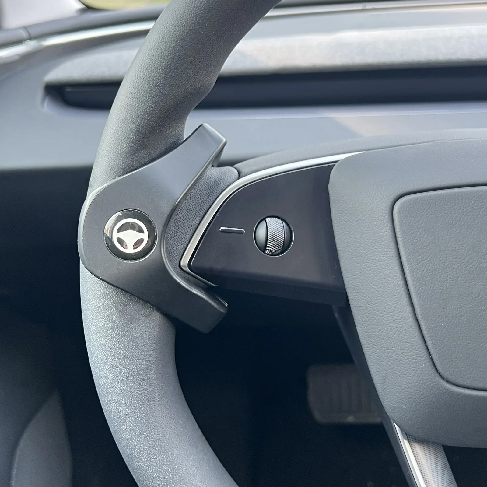 TESLAUNCH Magnetic Autopilot Nag Reduction Device for Tesla 2024+ Model 3 Highland   AP PAPA Magnetic Autopilot Buddy, Steering Wheel Counter Weight