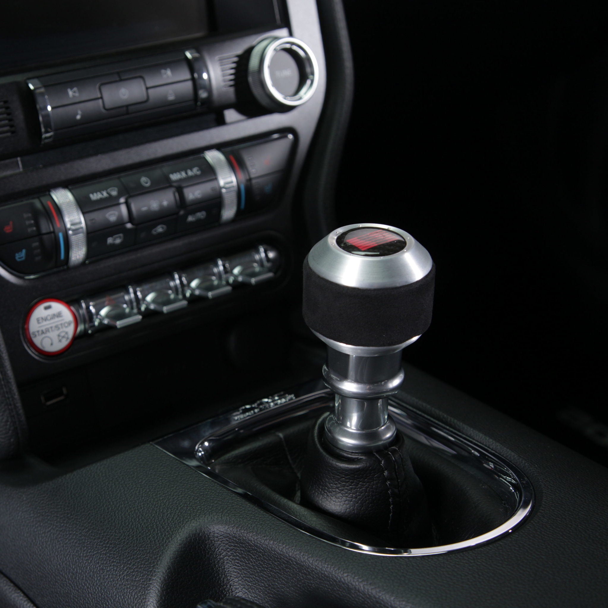 SALEEN PERFORMANCE PARTS Shift Knob, Saleen S302, 2015 2024 with Emblem