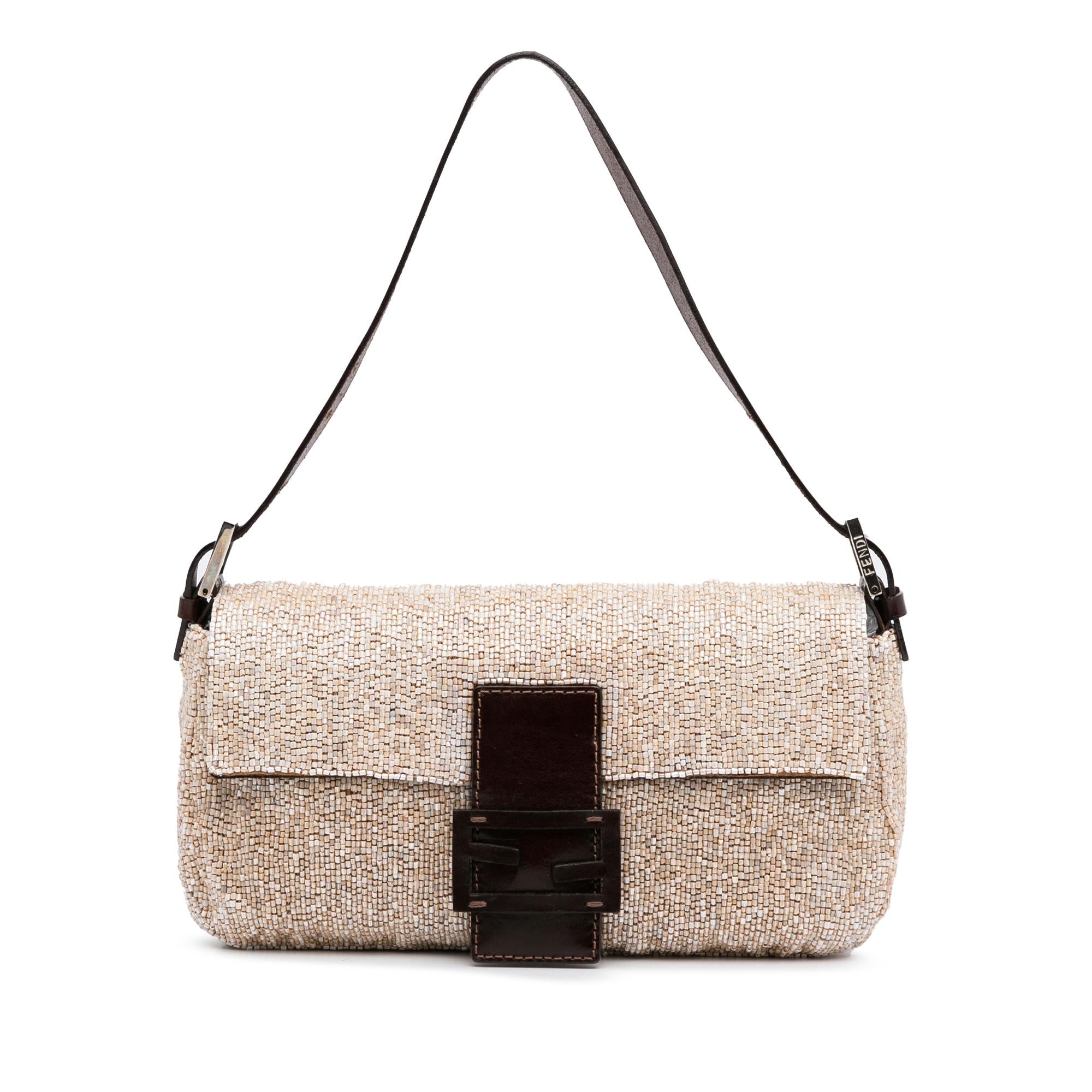 Fendi Beaded Baguette (SHG F4NxUf)