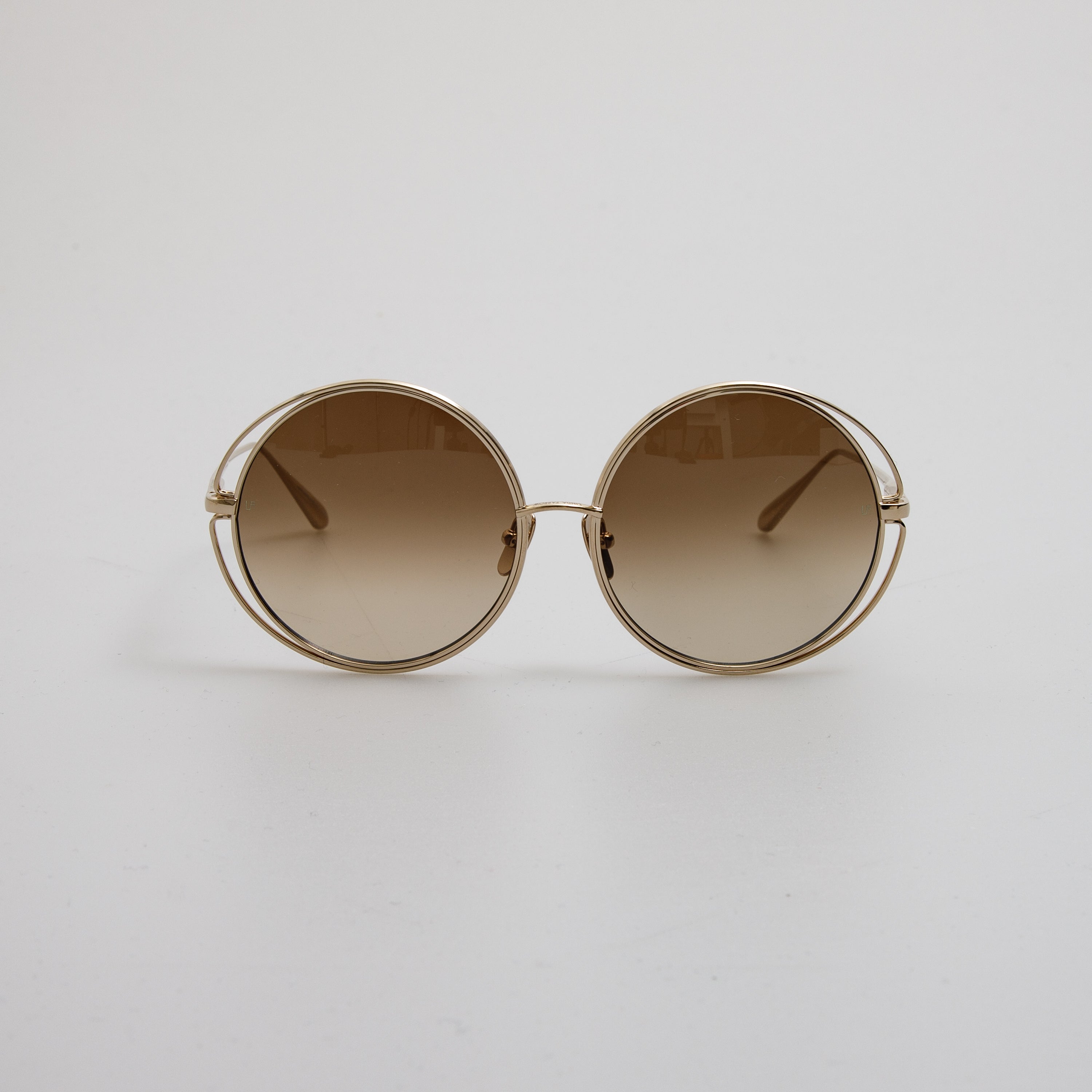 LINDA FARROW Selene Round Sunglasses in Gradient Mocha