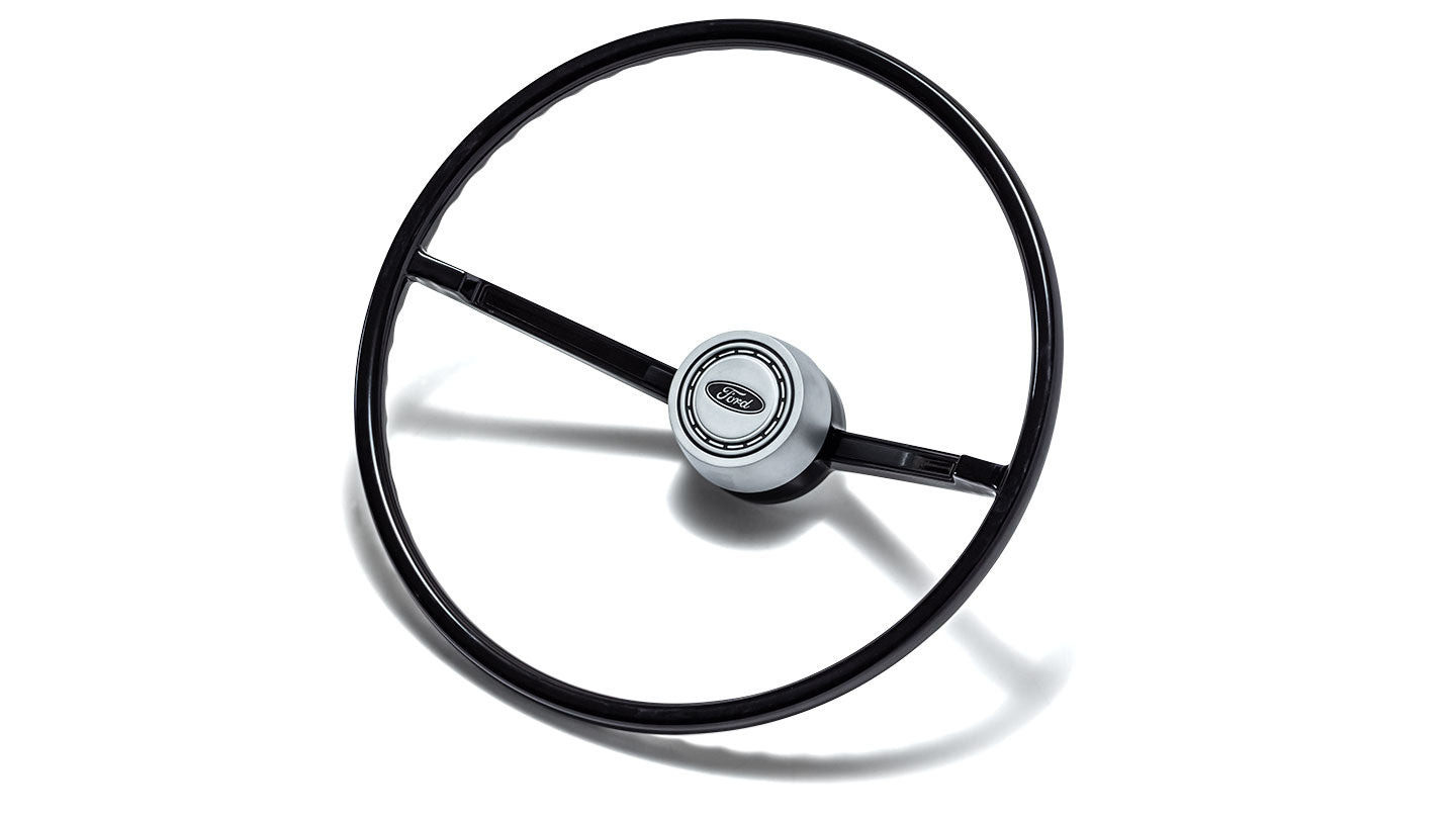 TOMS OFFROAD Steering Wheel   OE Style w/Argent Horn Button, 66 77
