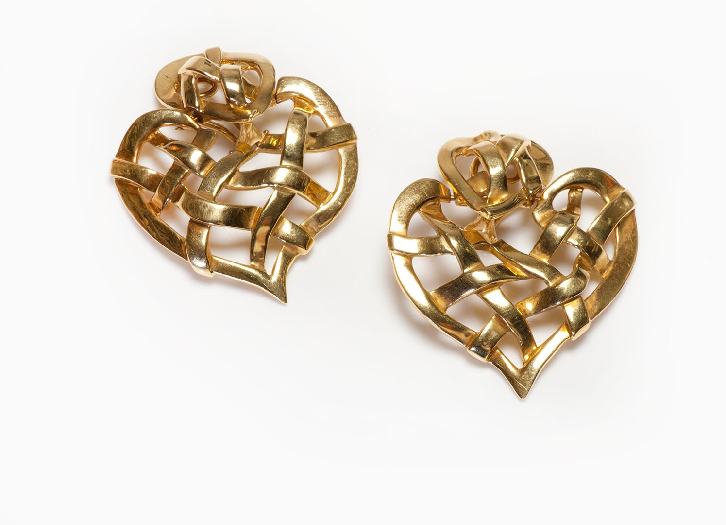 DSF ANTIQUE JEWELRY Boris LeBeau 18K Yellow Gold Heart Shaped Earrings