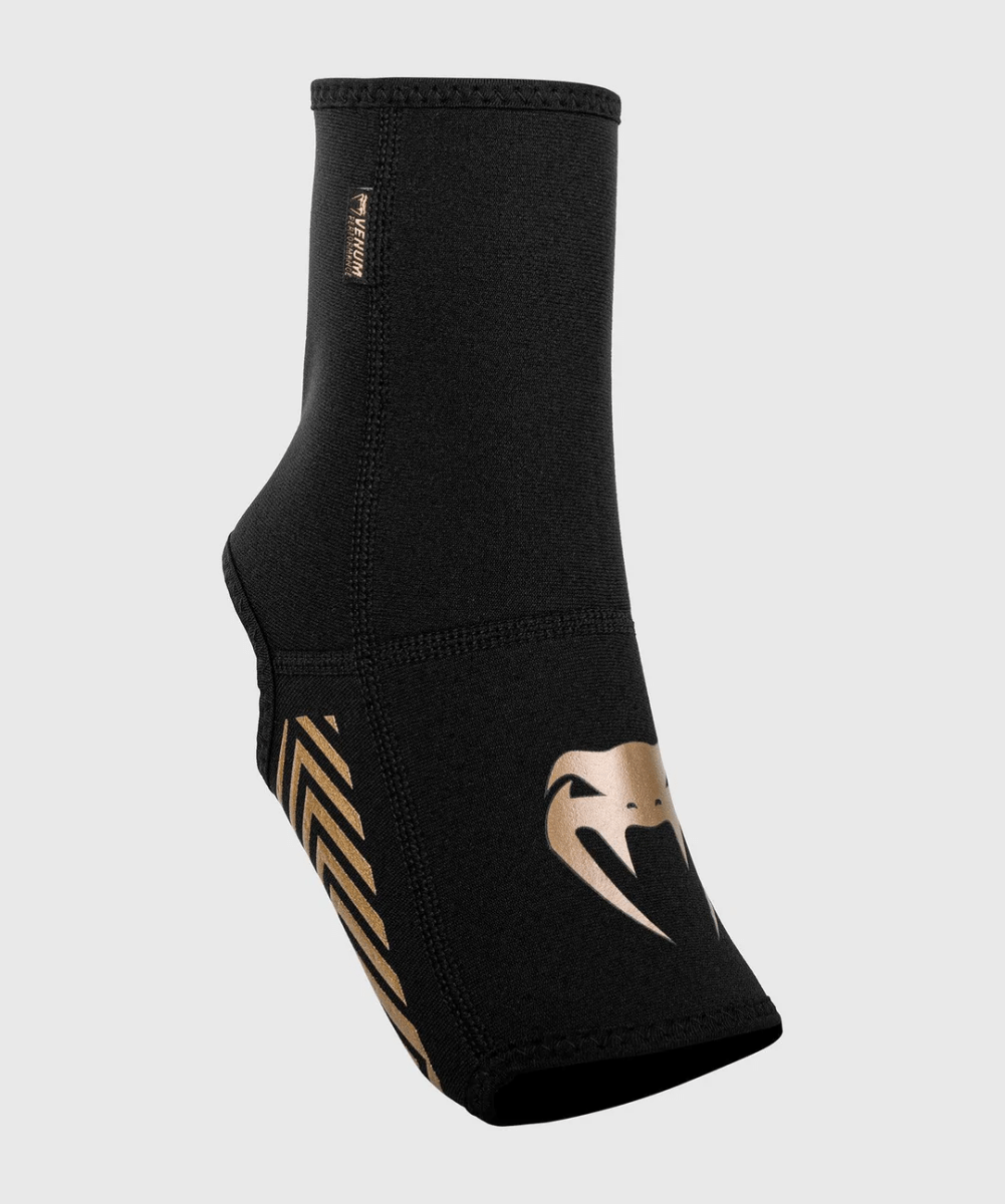 Venum Kontact Evo Foot Grips   Black/Gold