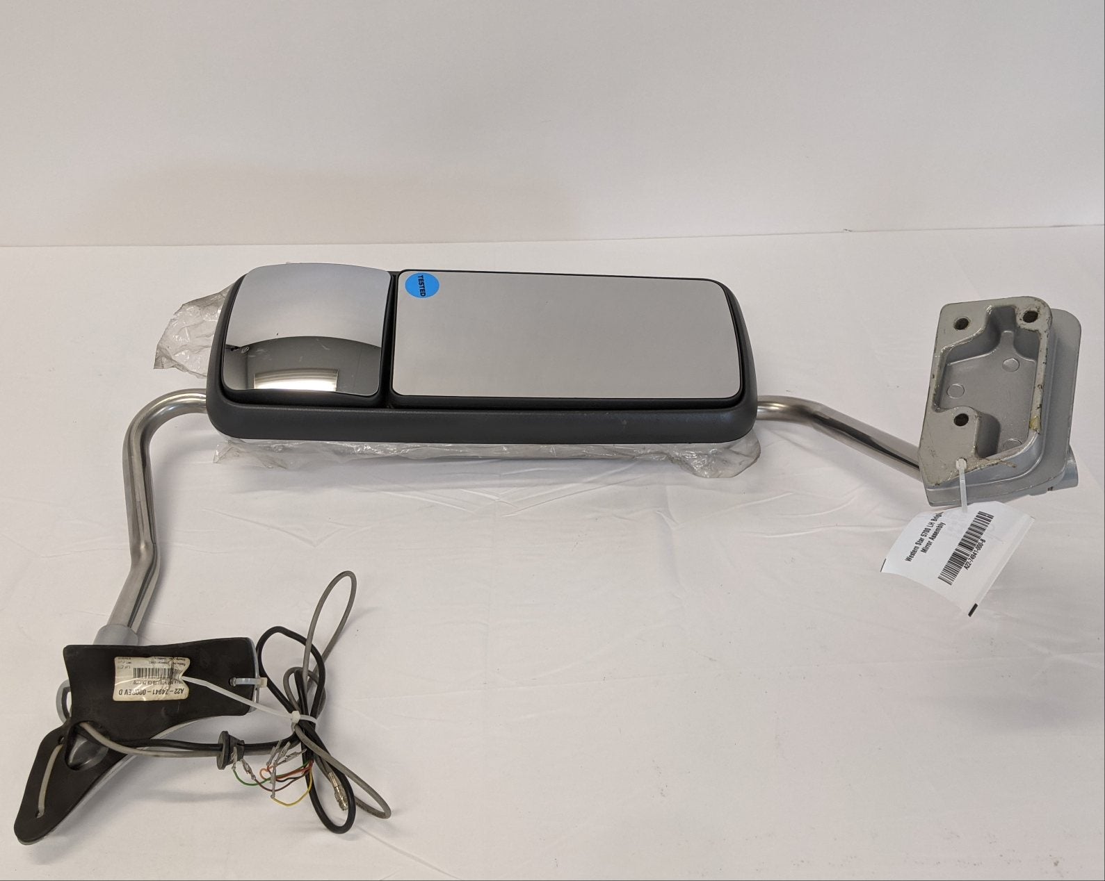 Western Star 5700 Stratosphere LH Bright Mirror Assembly   P/N  A22 74941 000