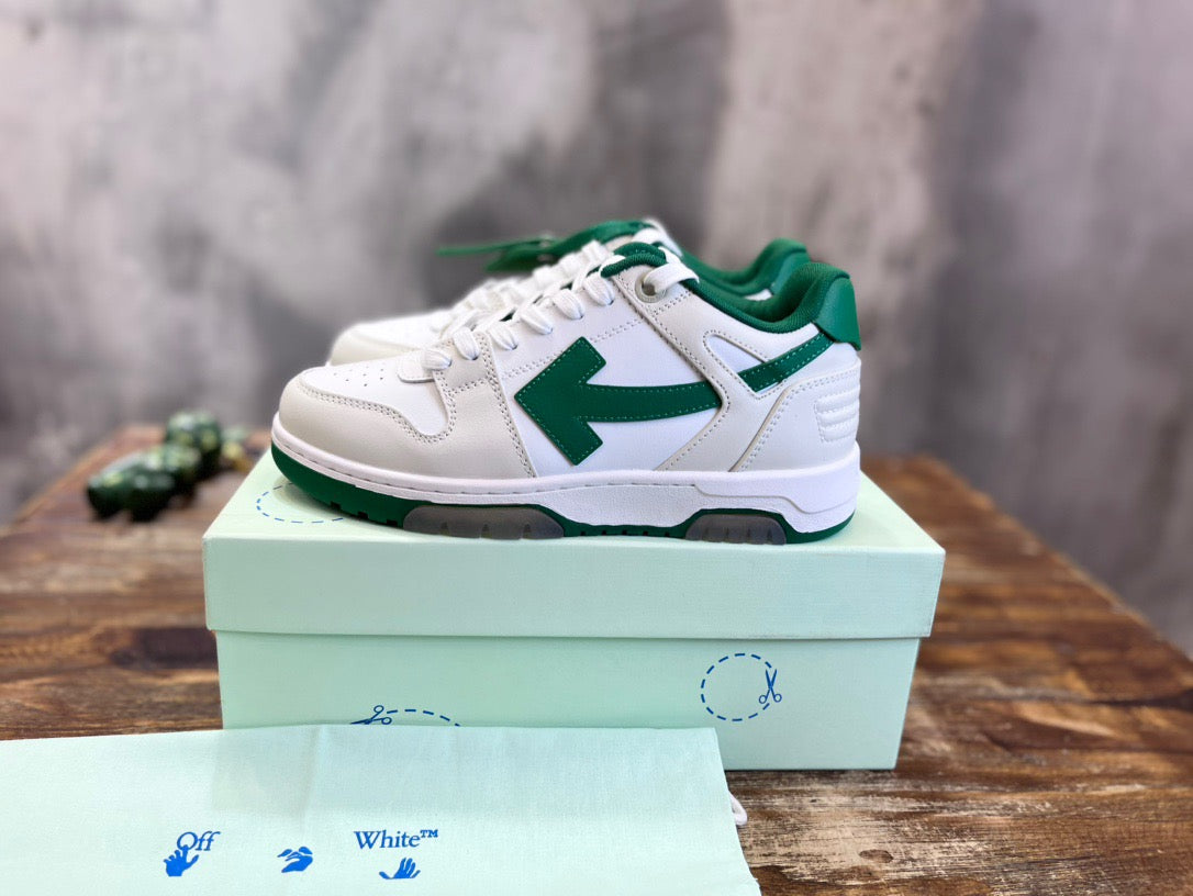 SUPSTAGE Off White Sneakers