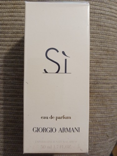 GIORGIO ARMANI Armani Mania Mini Eau De Parfum .17 fl oz Women's Fragrance.. SEALED NEW