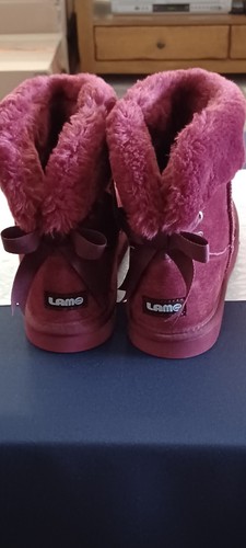 LI NING Lamo Adele Burgundy Bow Boots  New  Size 11  Water & Stain Resistant Suede Upper