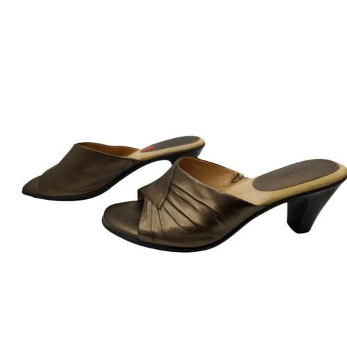 UNISA sandali décolleté softspots donna colore oro in pelle con tacco 3".