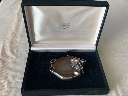 VINTAGE STERLING SILVER AND MONTANA AGATE BELT BUCKLE. DESIGNED BY THAYNE RIGGS.
